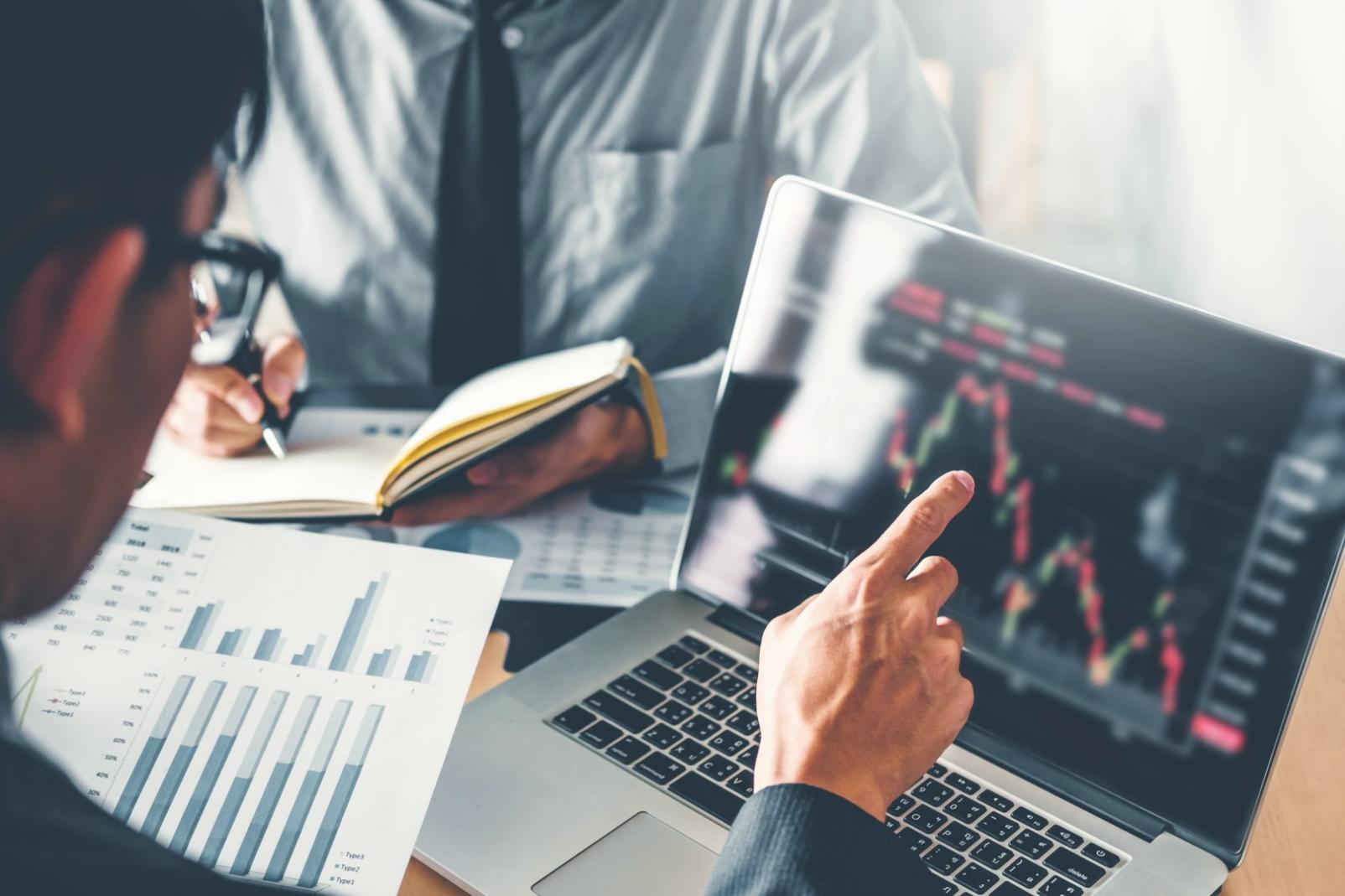 Sesión de seminario sobre finanzas